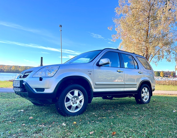 Honda CR-V 2 of 25