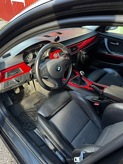 BMW 320d 5 of 6