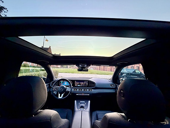 Mercedes-Benz GLE350 de 11 of 14