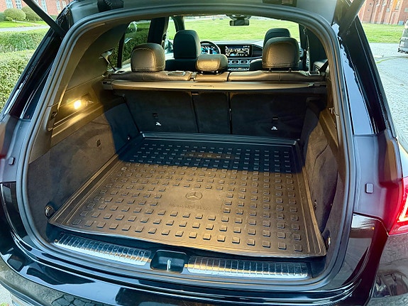 Mercedes-Benz GLE350 de 14 of 14