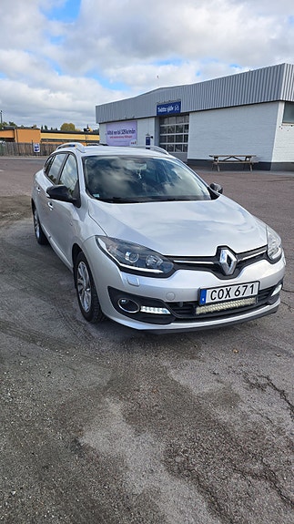 Renault Megane III 3 of 8