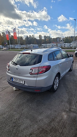 Renault Megane III 6 of 8