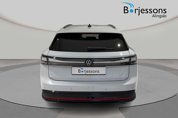 Volkswagen ID.7 4 of 9