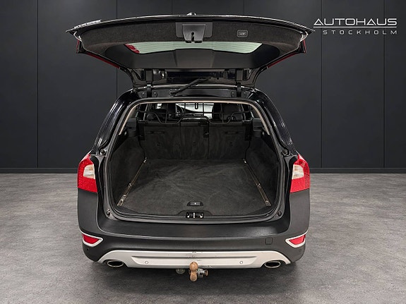Volvo XC70 21 of 22