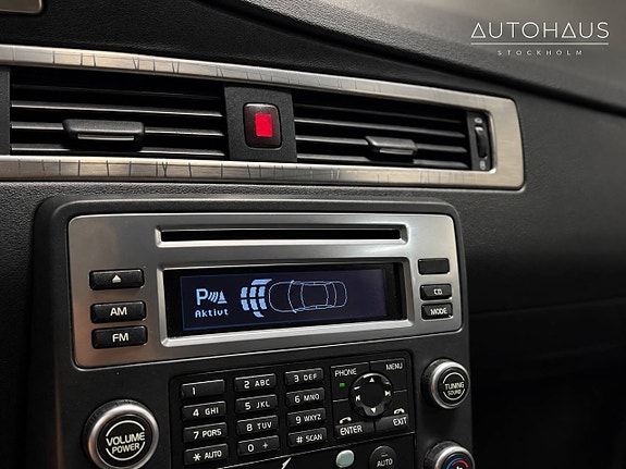 Volvo XC70 20 of 22