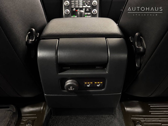Volvo XC70 17 of 22