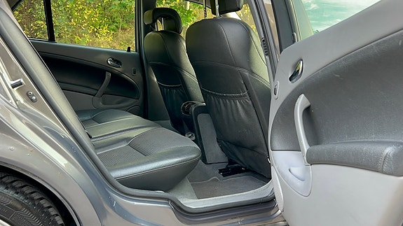 Saab 9-5 8 of 9