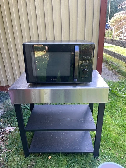 Product image 1 of 3