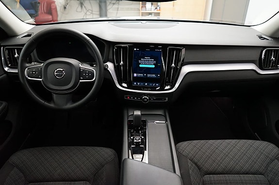 Volvo V60 6 of 17