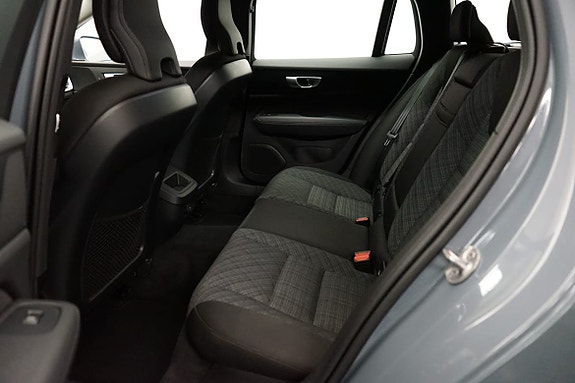 Volvo V60 7 of 17