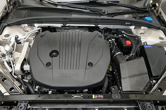 Volvo V60 9 of 16