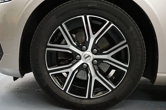 Volvo V60 16 of 16