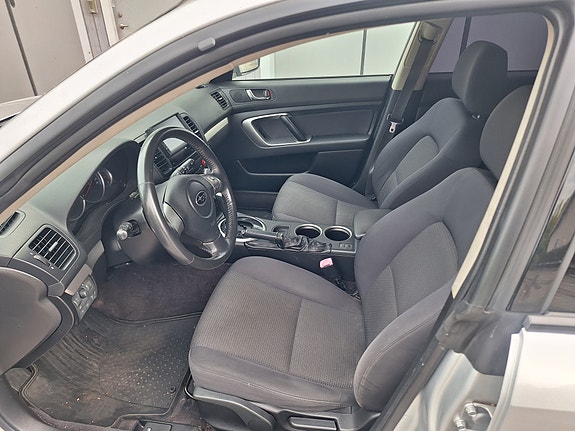 Subaru Outback 13 of 14