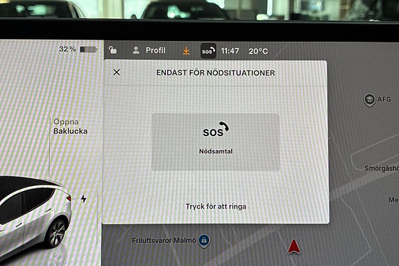 Tesla Model Y 25 of 29