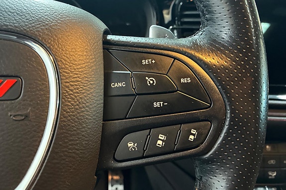 Dodge Durango 25 of 30