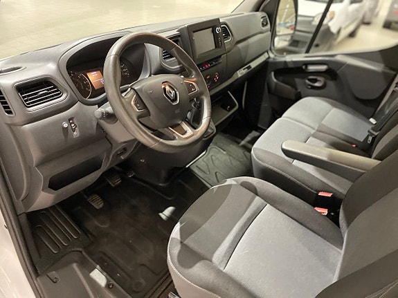Renault Master 17 of 17