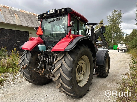 Traktor Valtra ELP756 T163 m. Lastare via auktion 10 of 27