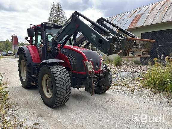Traktor Valtra ELP756 T163 m. Lastare via auktion 6 of 27