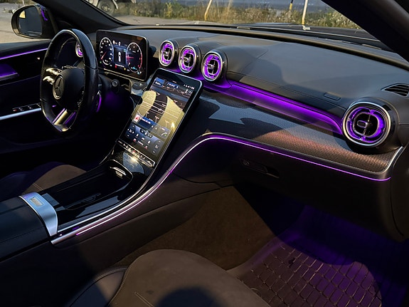 Mercedes-Benz C220 8 of 10