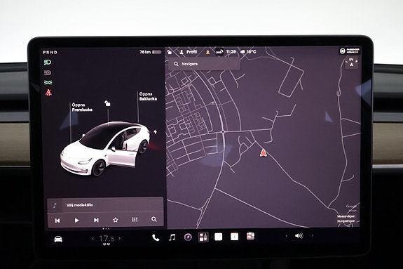 Tesla Model 3 18 of 25