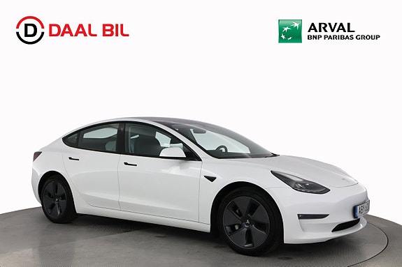 Tesla Model 3 4 of 26