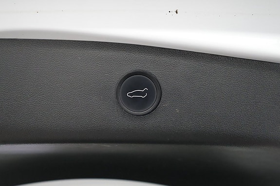 Tesla Model 3 26 of 26