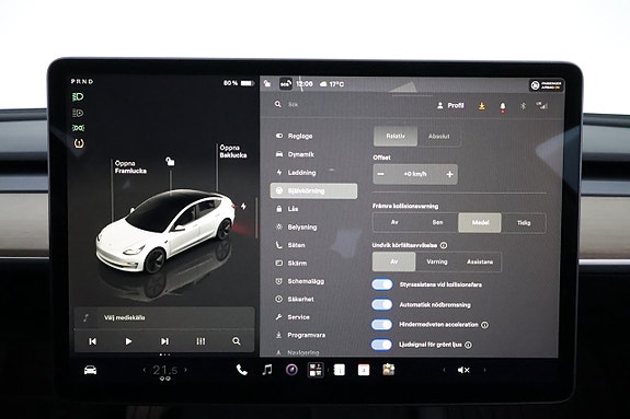 Tesla Model 3 19 of 26