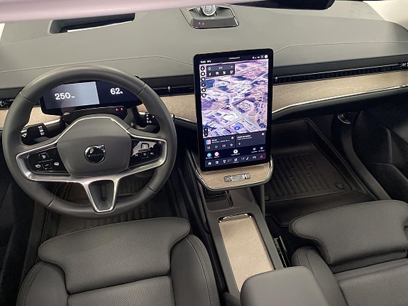 Volvo ES90 15 of 30