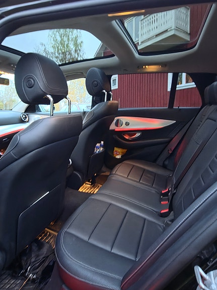 Mercedes-Benz E 220 d 7 of 7
