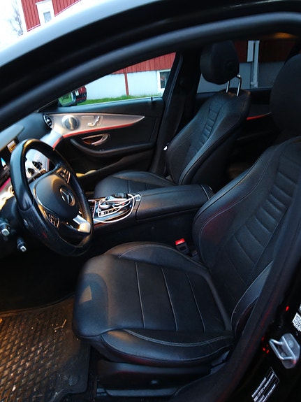 Mercedes-Benz E 220 d 6 of 7