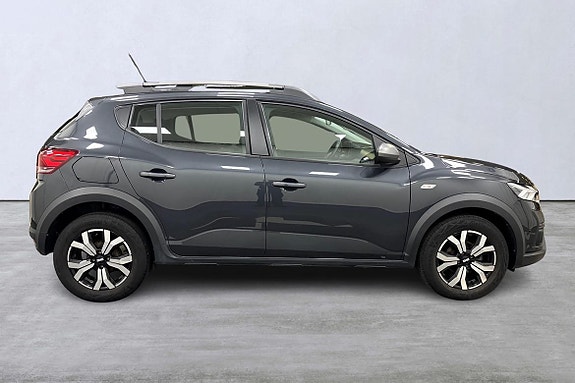 Dacia Sandero Stepway 3 of 16