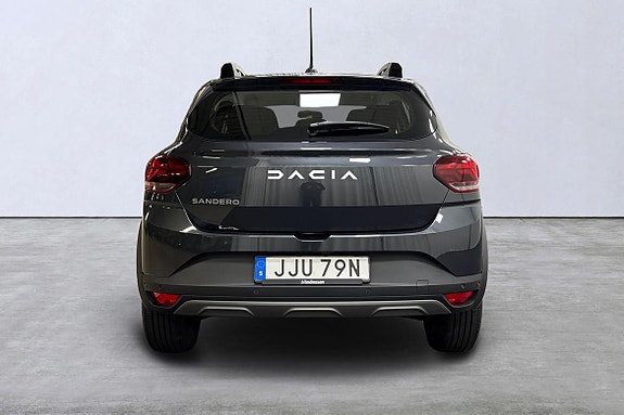 Dacia Sandero Stepway 5 of 16