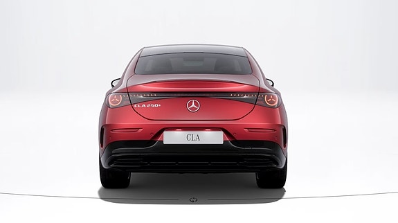 Mercedes-Benz CLA250+ 4 of 8