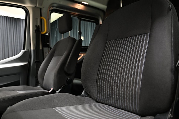 Ford Transit 11 of 30