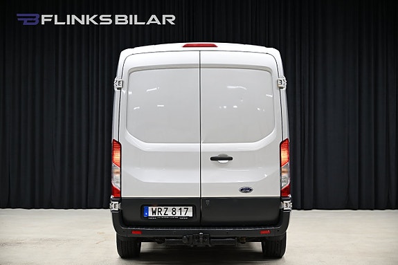 Ford Transit 15 of 30