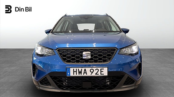 Seat Arona 4 of 13