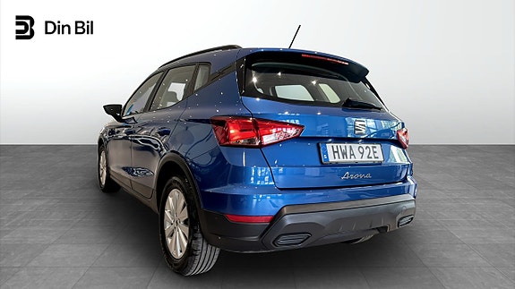 Seat Arona 3 of 13