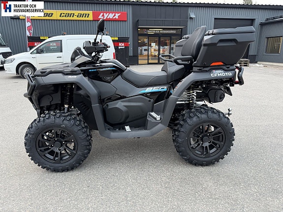 CFMOTO Cforce 850 Touring Black Edition -26 2 of 8