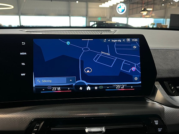 BMW iX2 10 of 17