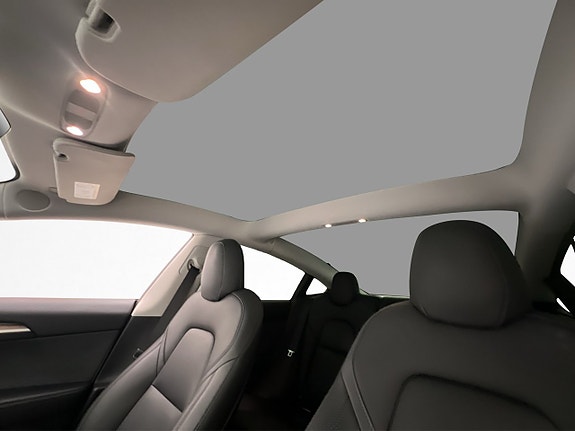 Tesla Model 3 15 of 30