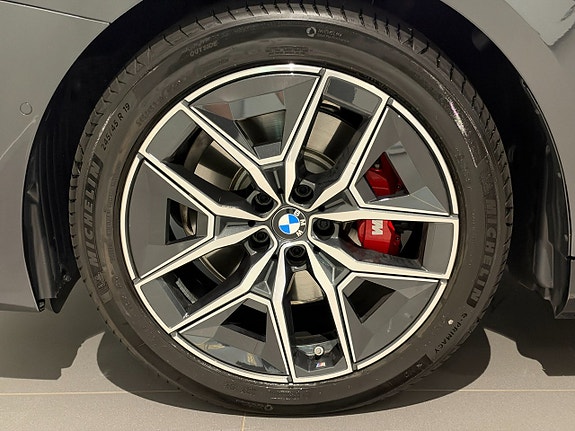 BMW 530e 5 of 19