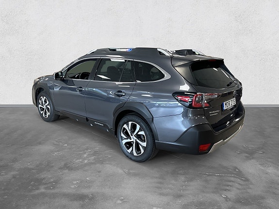 Subaru Outback 3 of 21