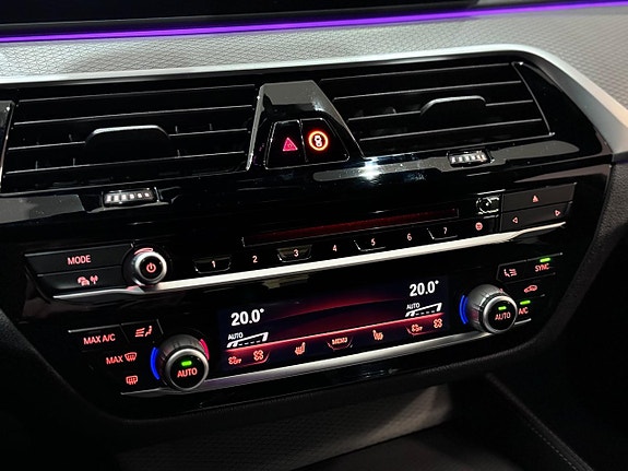 BMW 550i 15 of 20