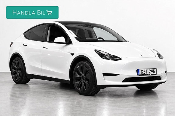 Tesla Model Y 4 of 26