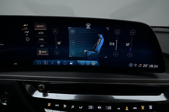 Cadillac Lyriq 20 of 27