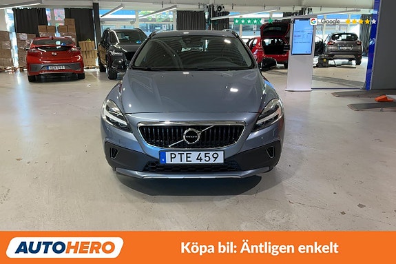 Volvo V40 Cross Country 9 of 26