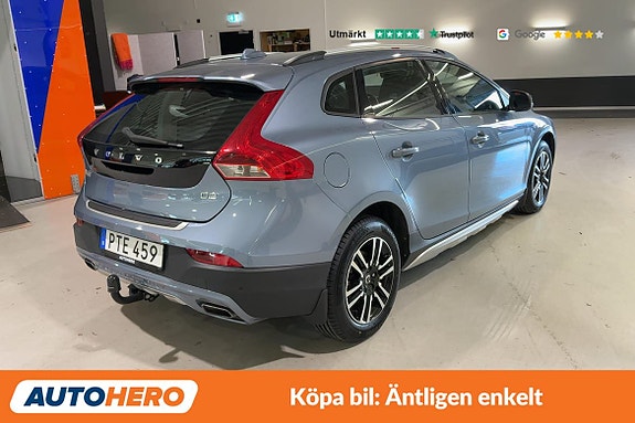 Volvo V40 Cross Country 6 of 26