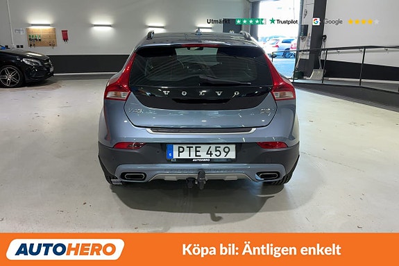 Volvo V40 Cross Country 4 of 26