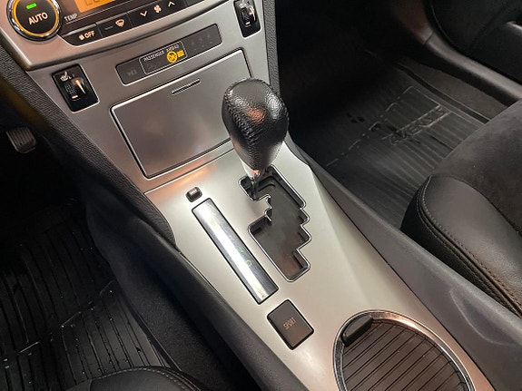 Toyota Avensis 17 of 18