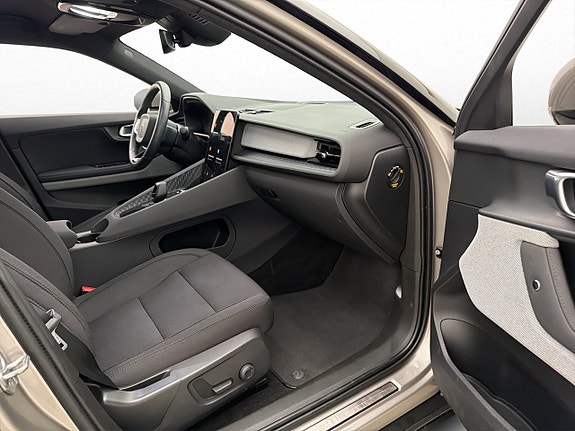 Polestar 2 16 of 30